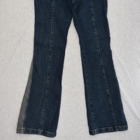 Weekday Flare Wide Leg Jeans - Picture 8 of 8